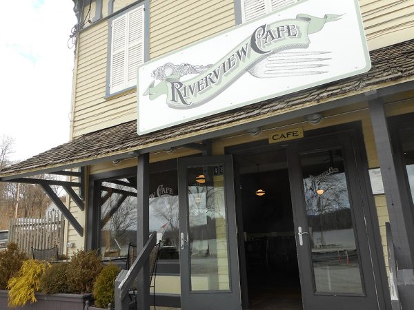 Riverview Café in Stuyvesant, NY